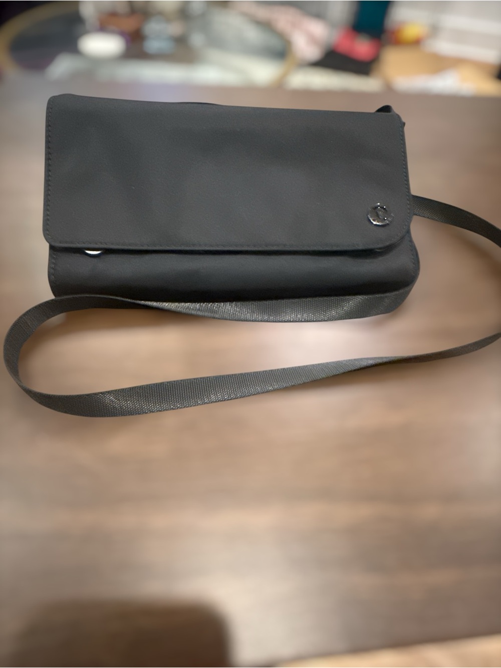 Luulemon Black Wallet Clutch Crossbody Removable Straps Small Bag